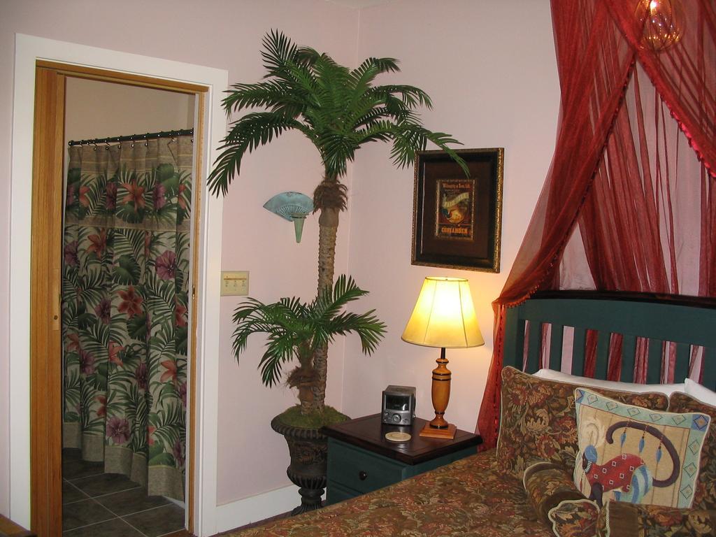 אשלנד Arden Forest Inn מראה חיצוני תמונה